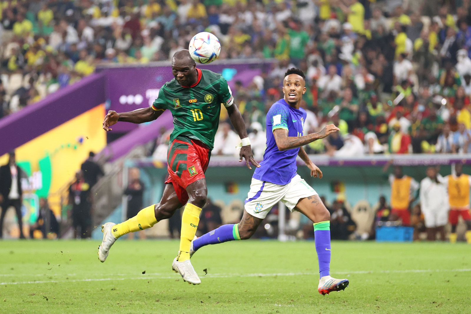 Brasil é derrotado por Camarões na última rodada da fases de grupos da Copa